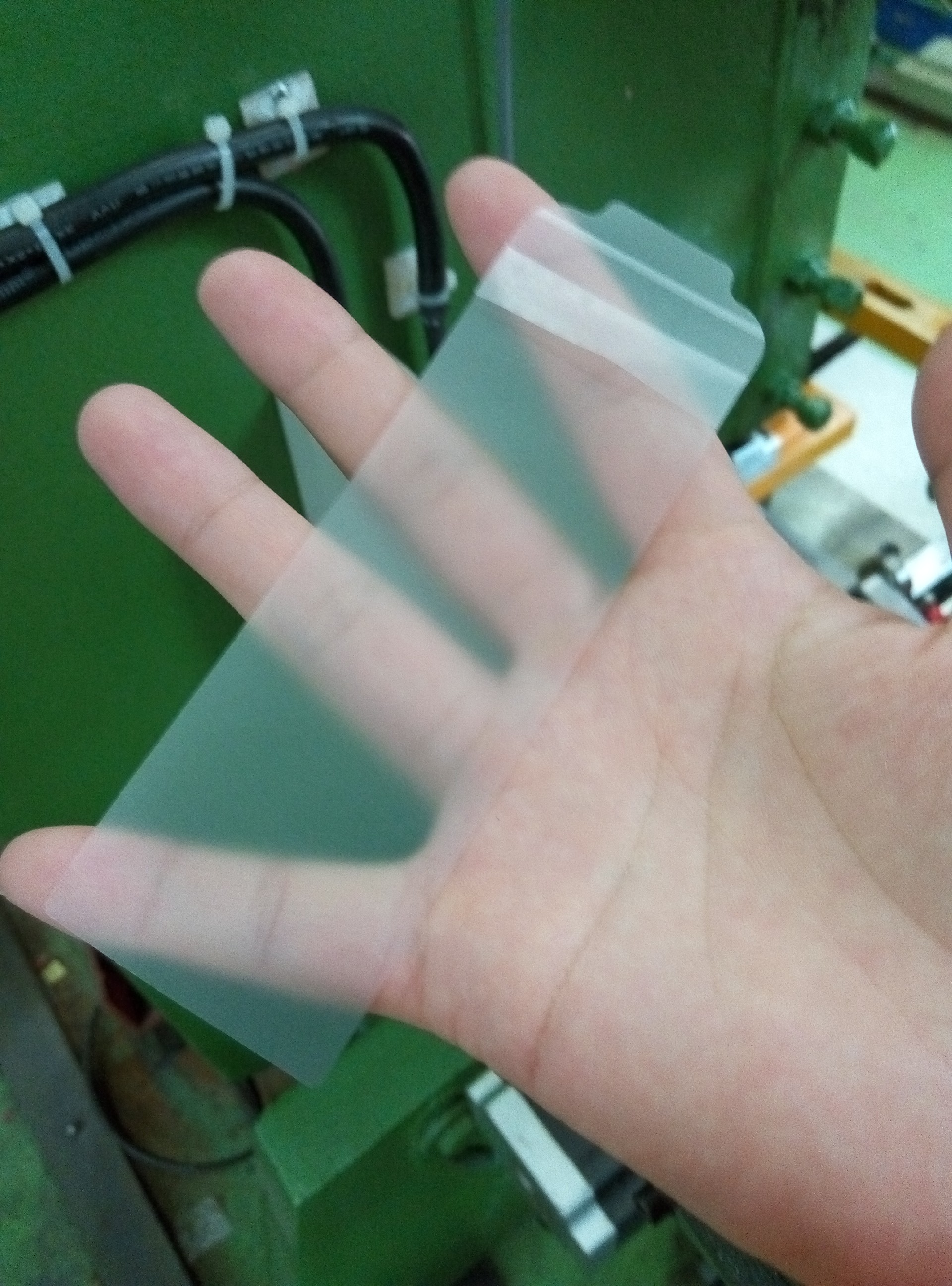 保護(hù)膜沖壓設(shè)備案例